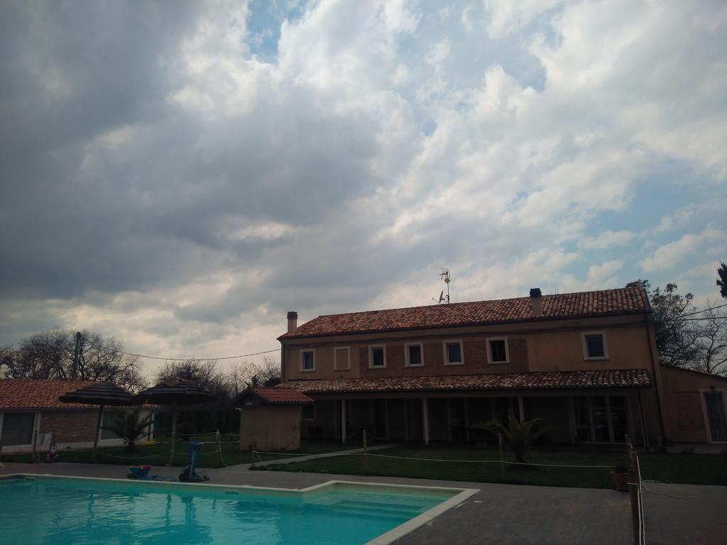 Quattro Stagioni Hotel Fano Ngoại thất bức ảnh