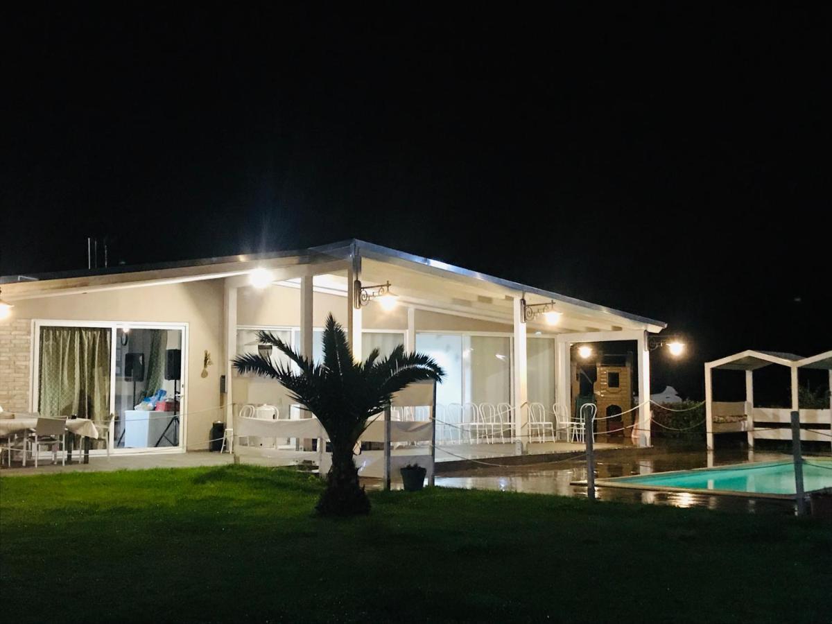 Quattro Stagioni Hotel Fano Ngoại thất bức ảnh